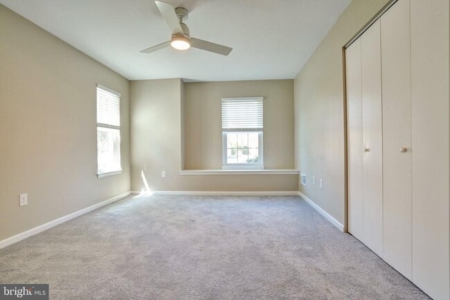 Building Photo - 325 Westridge Cir