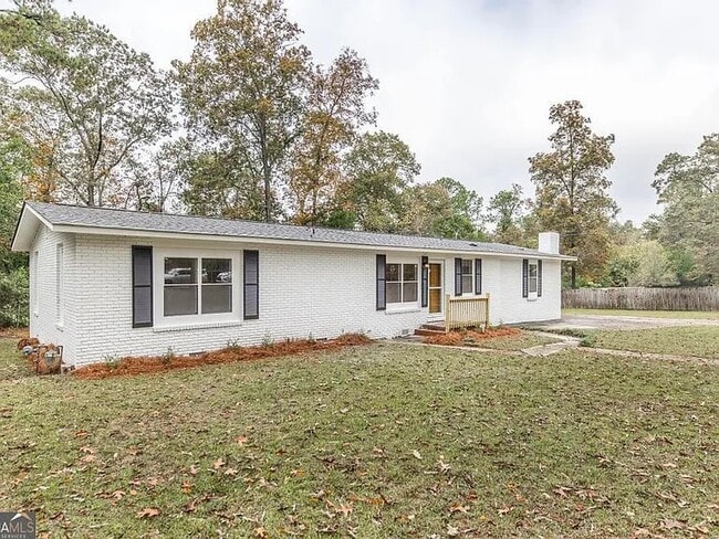 Building Photo - 201 Sherman St