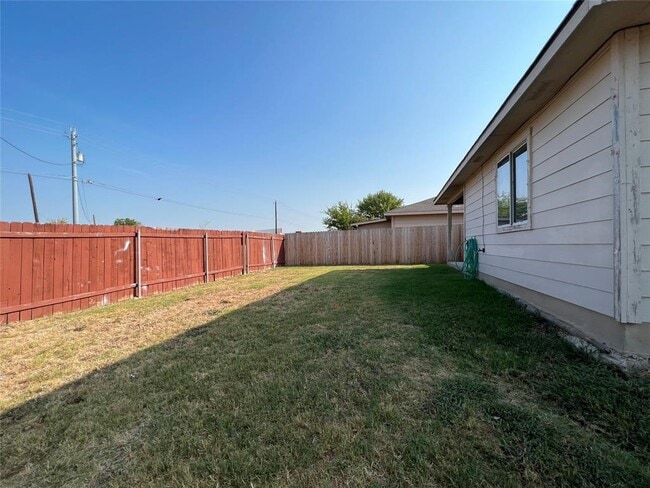 Building Photo - 5820 Angel Dr