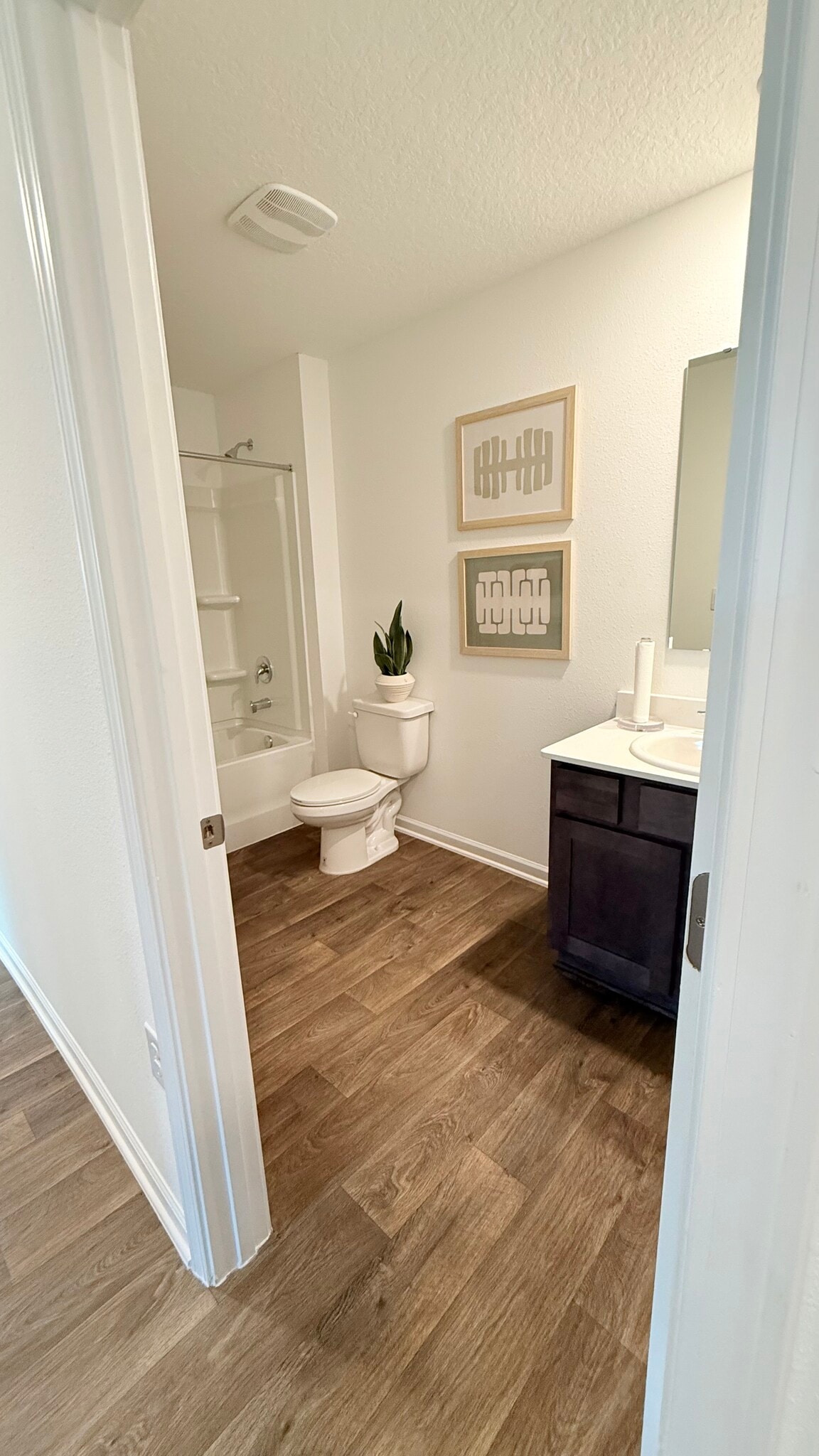 Picture of model home - 16 Summerwood Rd S