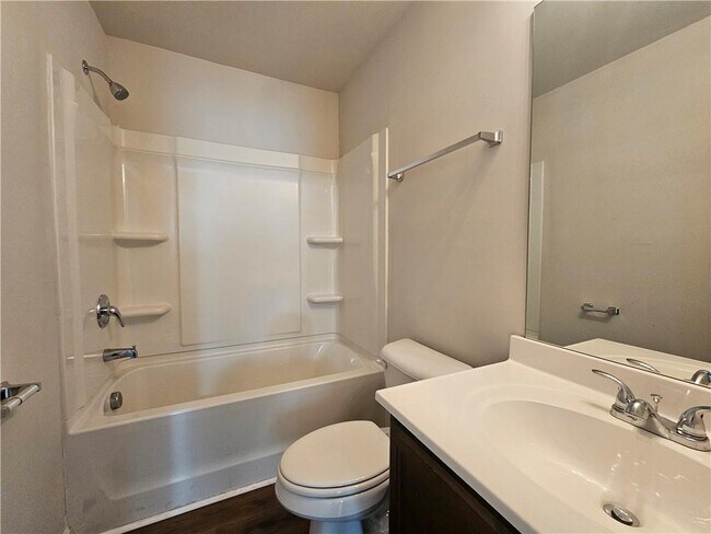 Building Photo - 316 Freeman Cir