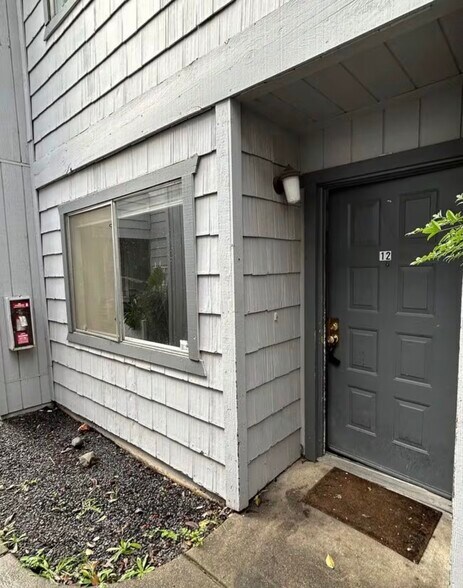 Building Photo - 12 Klondike Ct