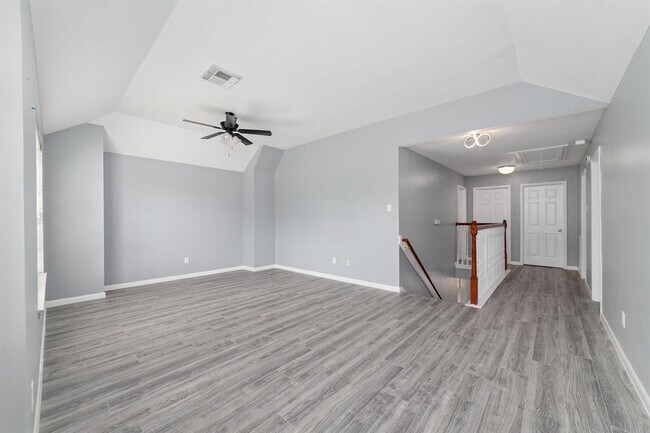Building Photo - 5530 Imperial Grove Dr