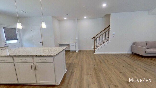 Building Photo - 808 Falls Grove Trl