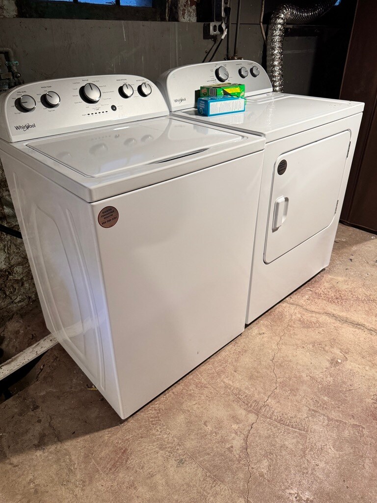 Building Photo - 151 Congress St