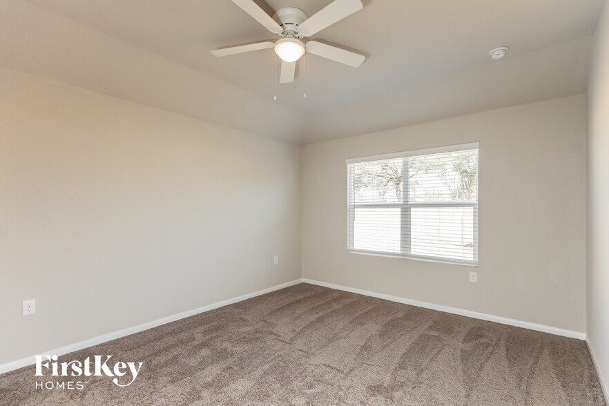 Building Photo - 4435 Meadowland Pl