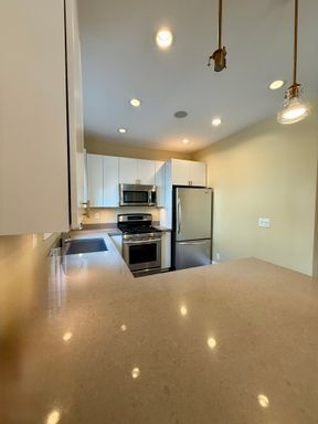 Building Photo - Fabulous Queen Anne Home! Sunday June 14th from 3:00-4:00!
