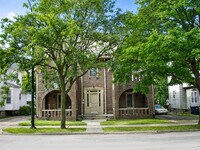 Building Photo - 414 Division