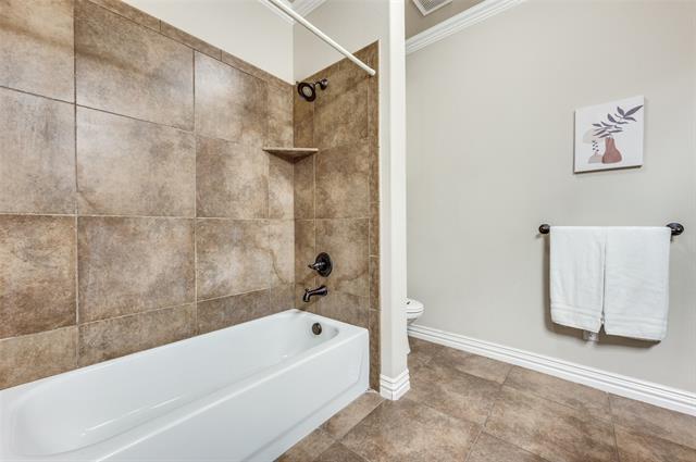 Building Photo - 632 Rockingham Dr