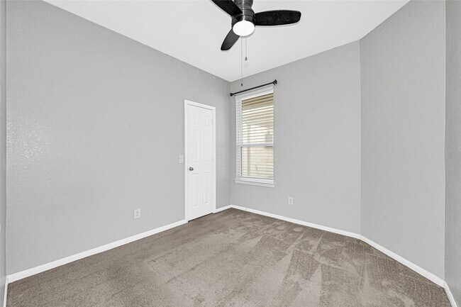 Building Photo - 12823 Clearcroft St