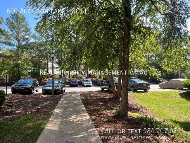 Building Photo - 600 Audubon Lake Dr