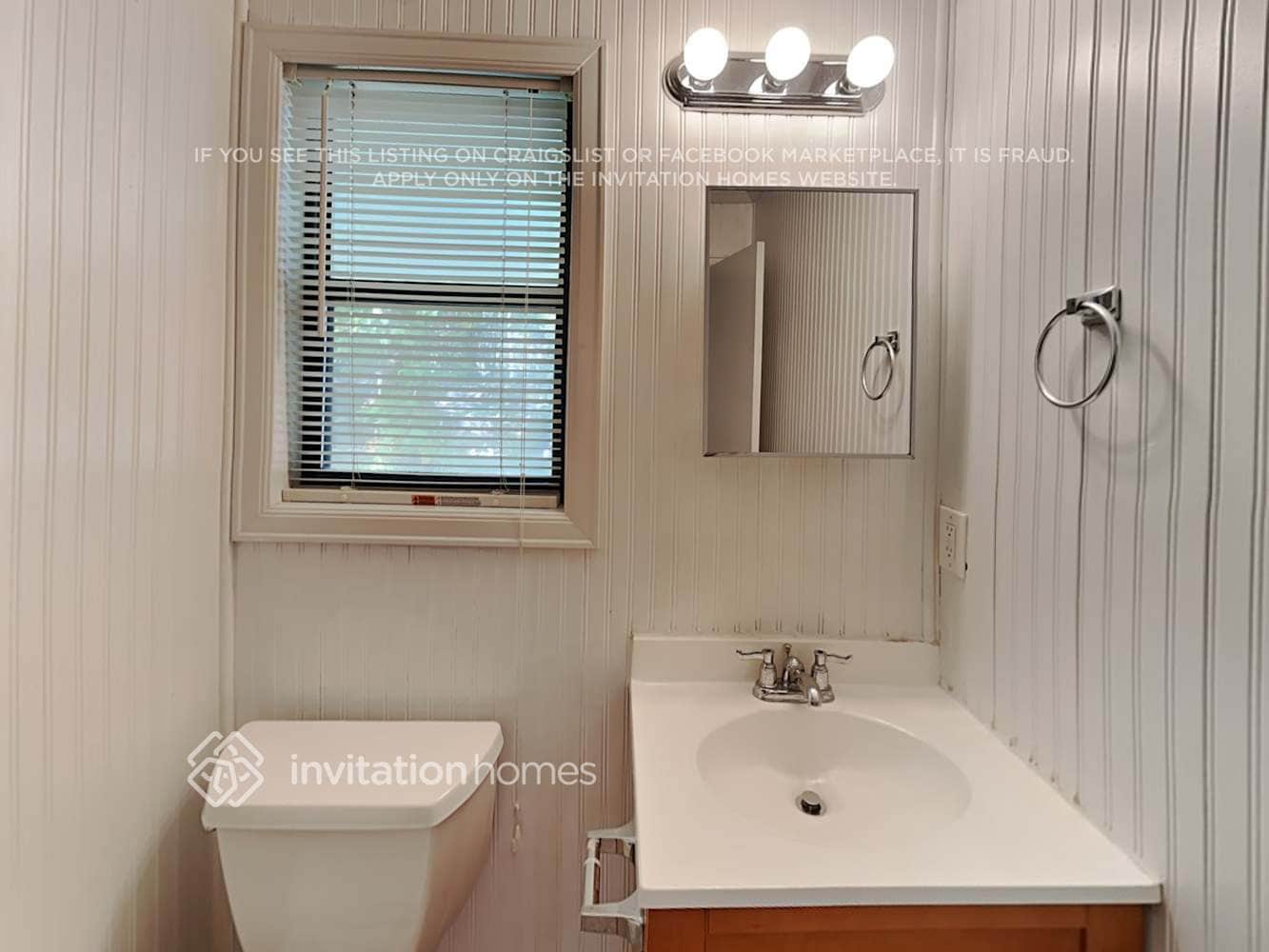 Building Photo - 2996 Fetlock Dr SW