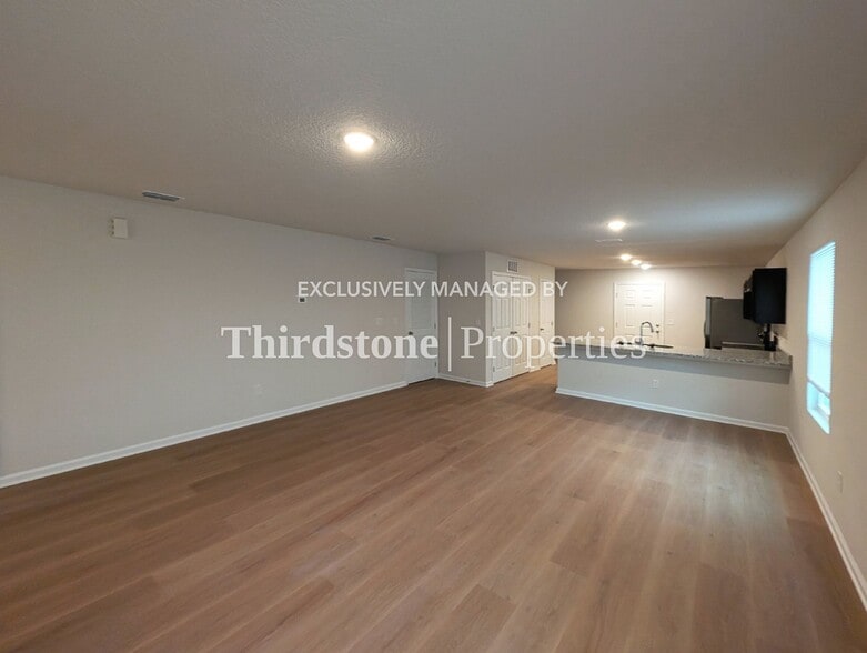 Building Photo - 5433 Shenandoah Ave