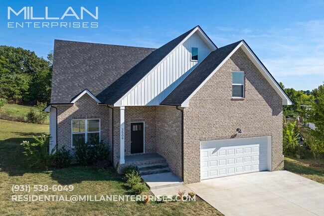 Primary Photo - Luxury Modern Home with Covered Deck & Bon...
