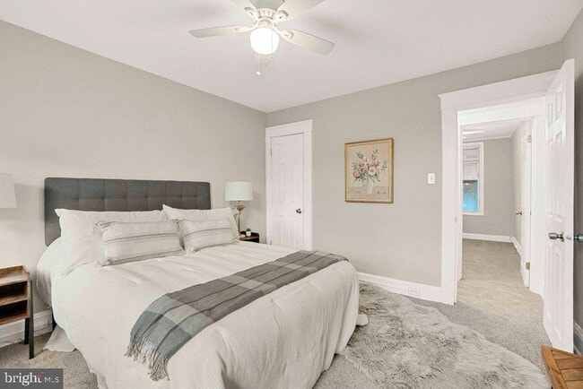 Building Photo - 3321 Elm Ave