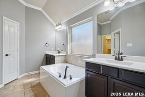 Building Photo - 707 Gold Beauty