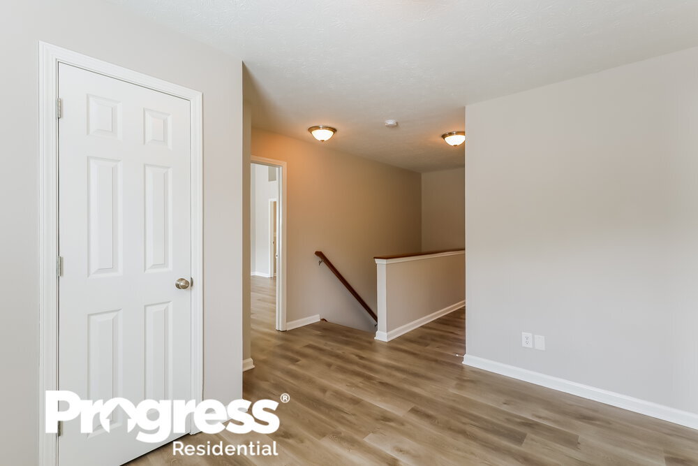 Building Photo - 11402 High Grass Dr