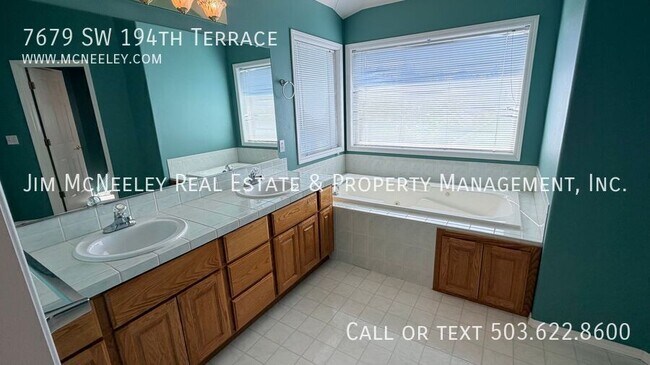 Building Photo - 7679 SW 194th Terrace