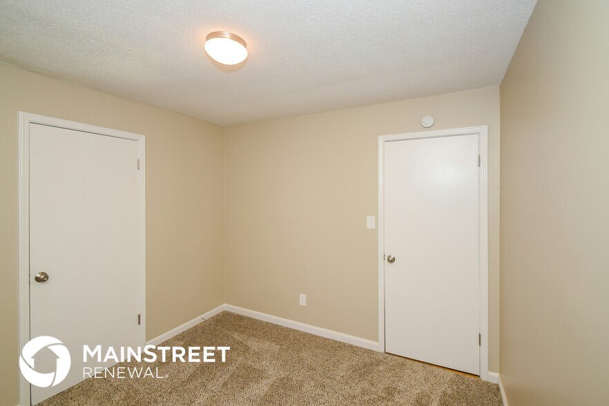 Building Photo - 1745 Molly Dr