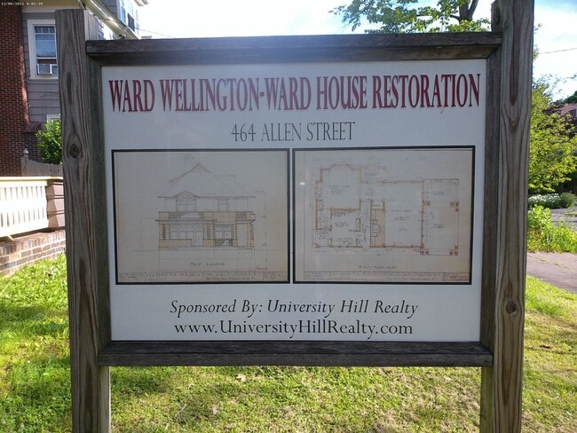 Building Photo - 464 Allen St