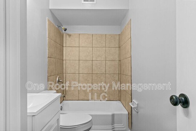 Building Photo - 642 North 31st Street