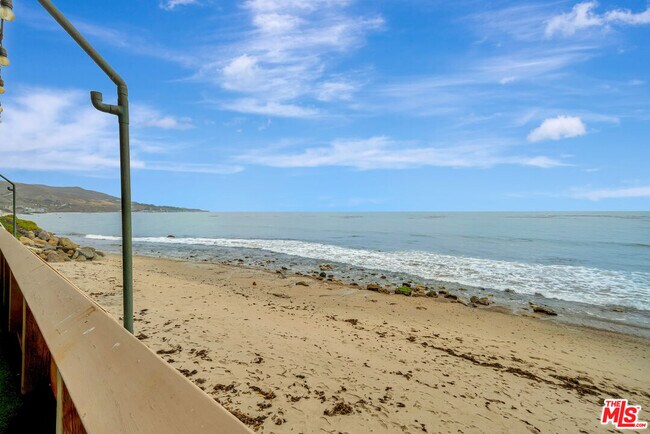 Building Photo - 26636 Latigo Shore Dr