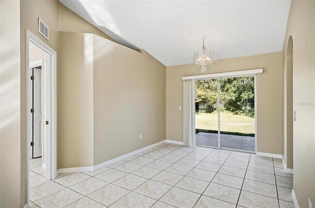 Building Photo - 106 La Mancha Dr