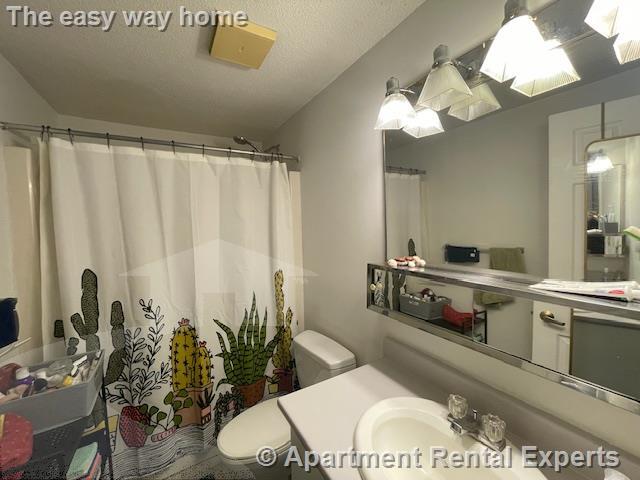 Building Photo - 175 Beacon St