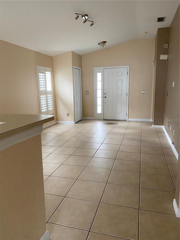 Building Photo - 11729 Crest Creek Dr