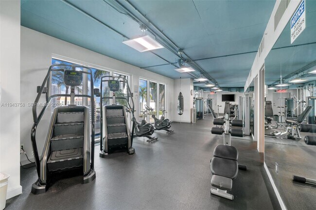 Building Photo - 60 SW 13th St