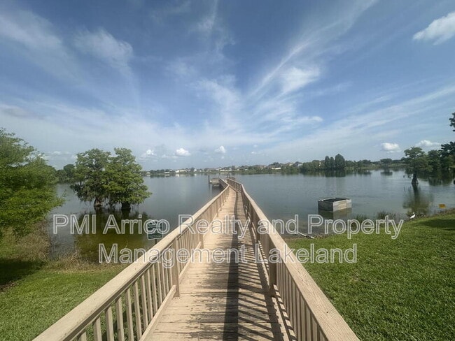 Building Photo - 6264 Great Bear Dr