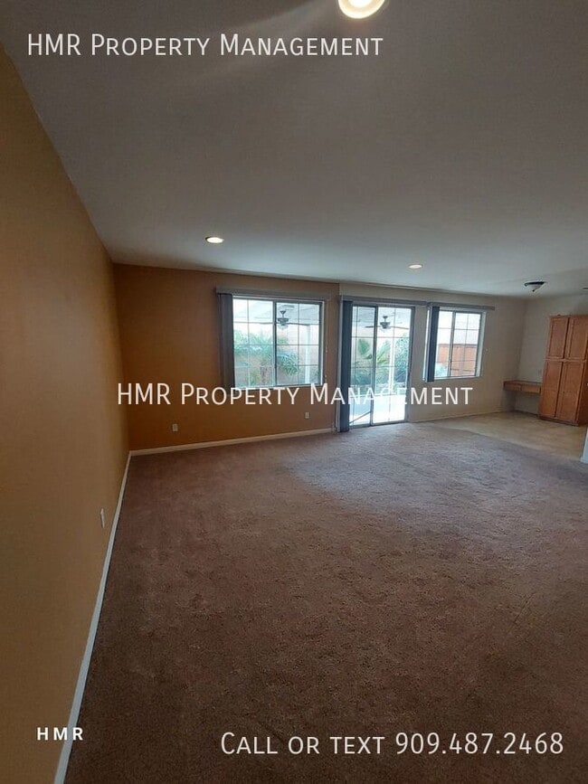 Building Photo - Tranquil Oasis: 4 Bedroom 3 Bath Two-Story