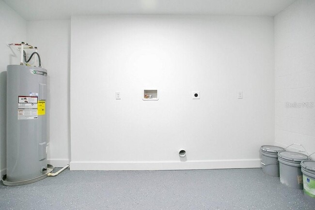 Building Photo - 27 Pine Trace Run