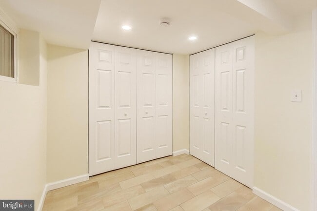 Building Photo - 628 Madison St NW