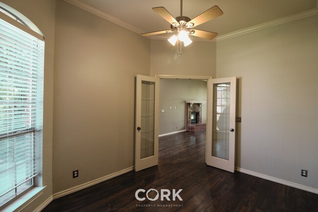 Building Photo - 2808 Stonebrook Rd