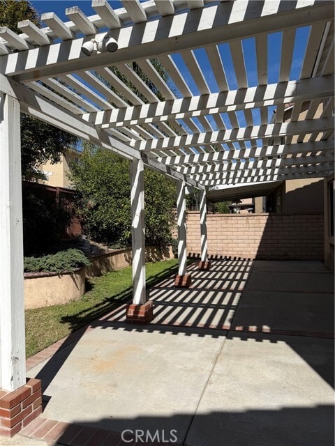 Building Photo - 7370 Oxford Pl