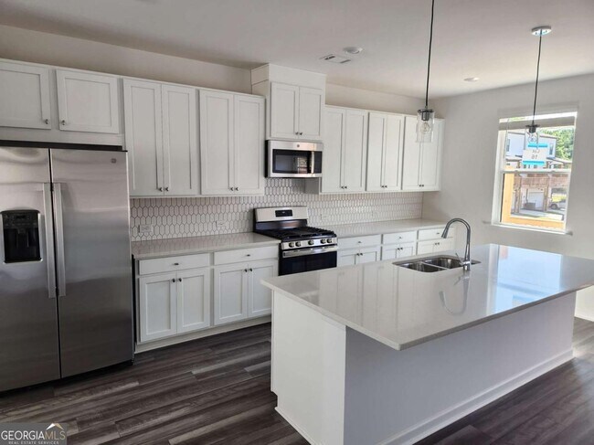 Building Photo - 408 Nix Ln