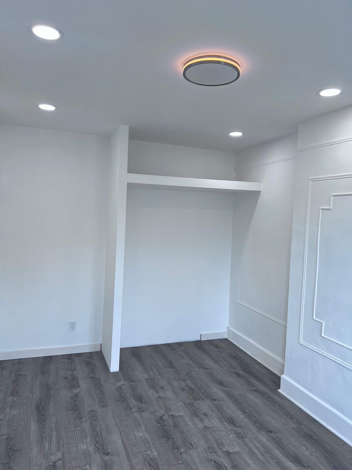 Building Photo - 105 Ridgewood Ave