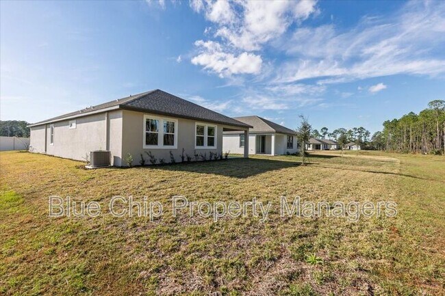 Building Photo - 1229 Pampus Dr