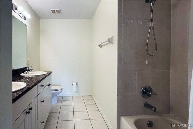 Building Photo - 4450 E Windmill Dr