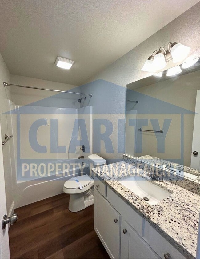 Building Photo - **NEW YEAR'S SPECIAL**$300 OFF FIRST MONTH'S RENT!**