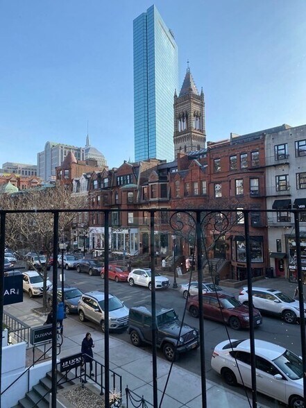 Building Photo - 177 Newbury St