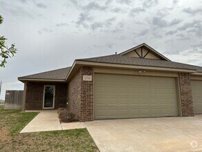 Building Photo - Traditional Home in Cooper ISD