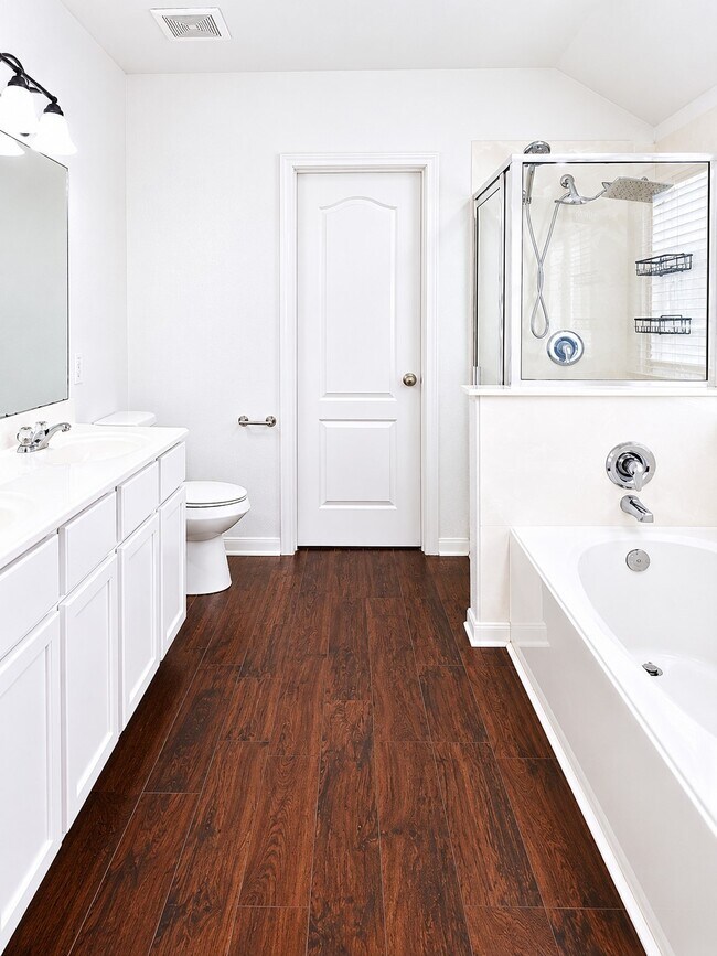 Building Photo - 7434 Tonsley Springs Dr