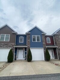 Building Photo - 109 Corkrean Way