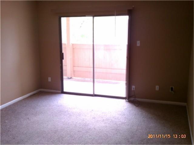 Building Photo - 8433 Hearth Dr