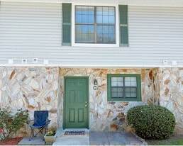 Unit Entrance - 2493 Hidden Cove Ct