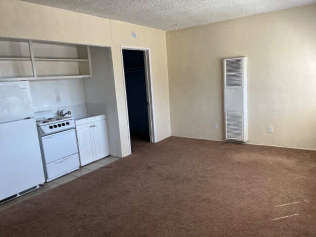 Primary Photo - 9000 E Arcadia Ave