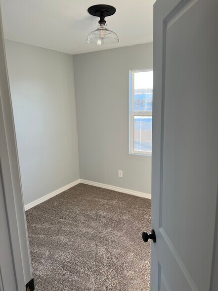 Building Photo - 1916 Beech St