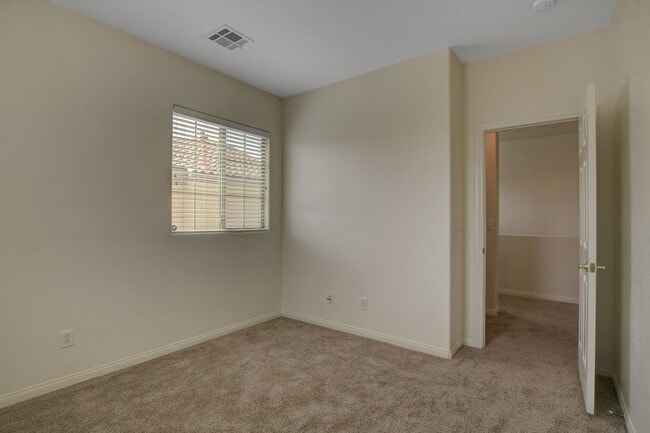 Building Photo - 3 Bedroom Home in Summerlin West COMING SOON!